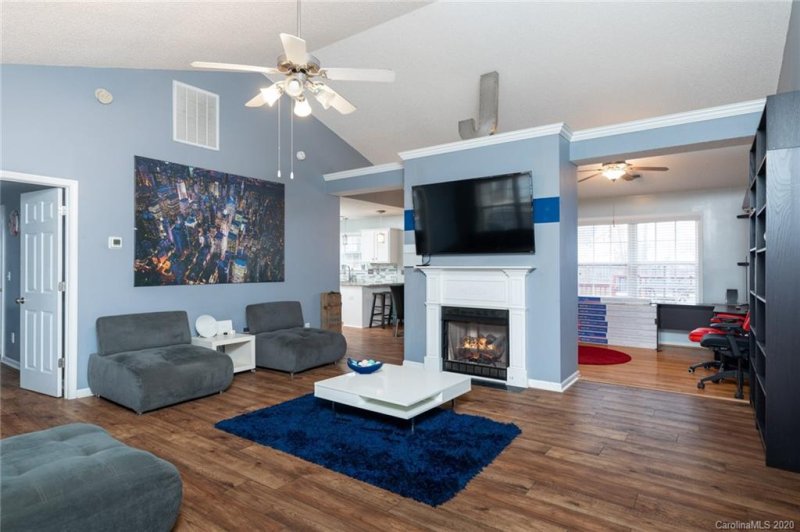 Property image 2 at 1560 Meadow Glen Lane, Rock Hill, SC 29730