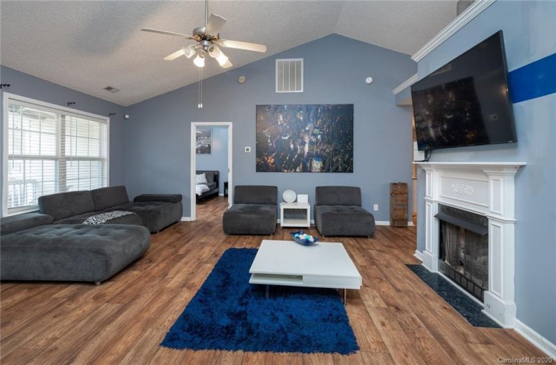 Property image 4 at 1560 Meadow Glen Lane, Rock Hill, SC 29730