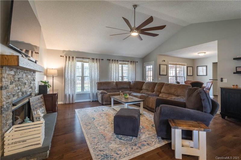 Property image 3 at 117 Clearwater Drive, Morganton, NC 28655