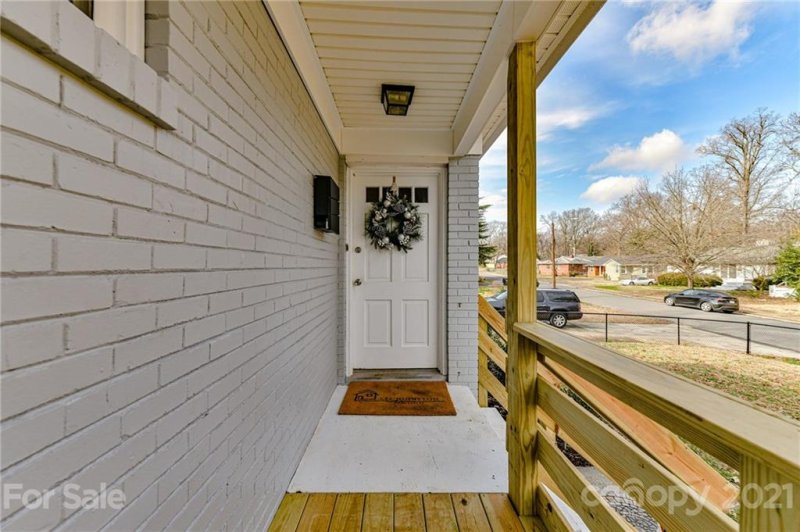 Property image 3 at 1632 Academy Street, Charlotte, NC 28205