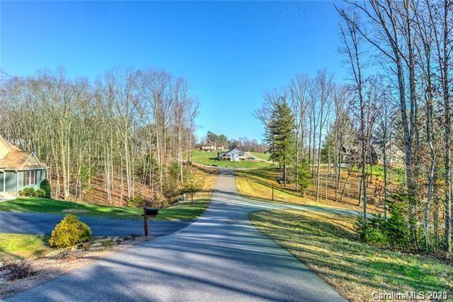 Property image 2 at 18 Grizzly Drive, Leicester, NC 28748