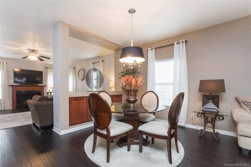 Property image 3 at 13931 Lawrence Farm Lane, Charlotte, NC 28278