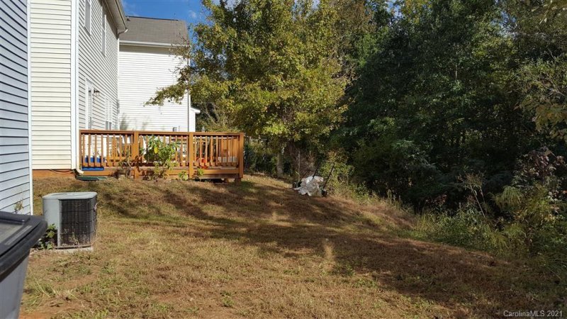 Property image 3 at 1337 Allegiance Drive, Charlotte, NC 28217