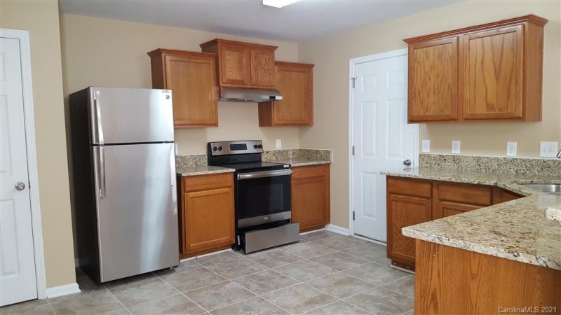 Property image 5 at 1337 Allegiance Drive, Charlotte, NC 28217