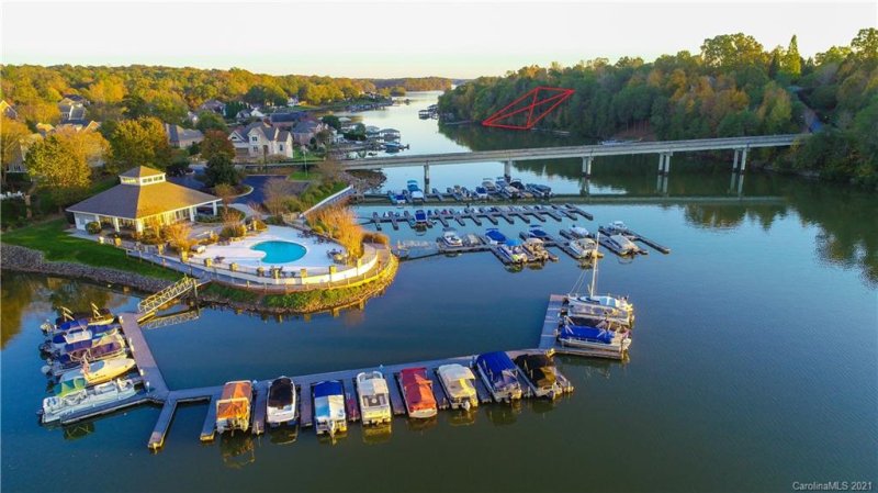 Property image 2 at 295 Windemere Isle Road, Statesville, NC 28677