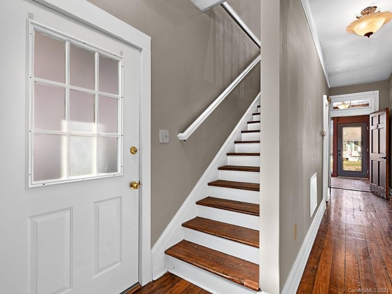 Property image 4 at 45 Highland Street, Asheville, NC 28801