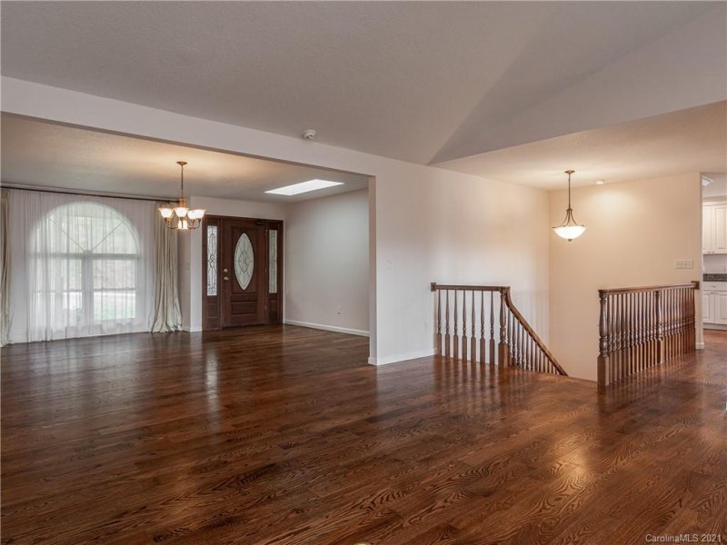 Property image 5 at 156 Circle Top Drive, Hendersonville, NC 28739