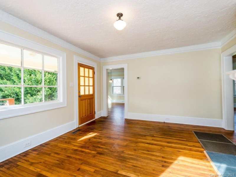 Property image 5 at 711 Reed Street, Asheville, NC 28803