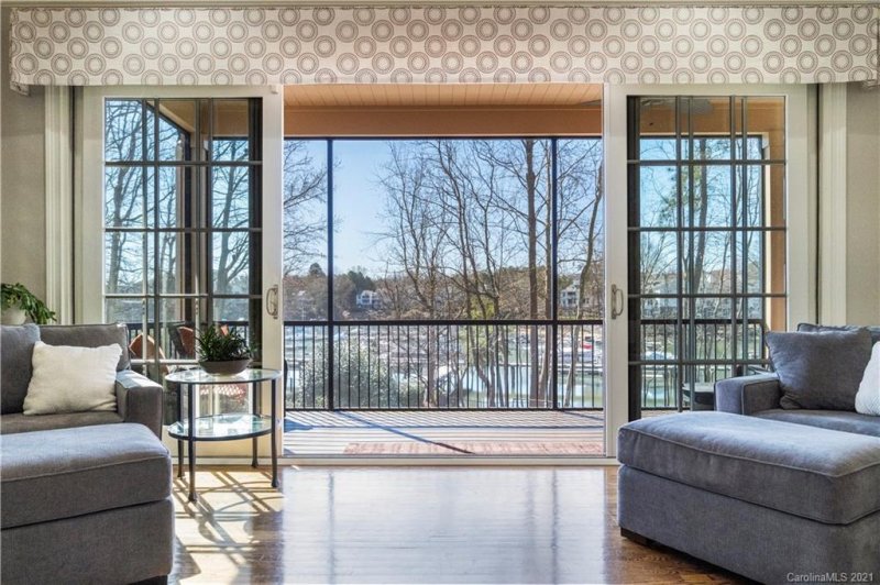 Property image 3 at 21511 Baltic Drive, Cornelius, NC 28031