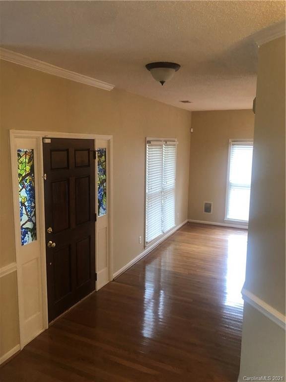 Property image 2 at 11009 South Ford Road, Charlotte, NC 28214