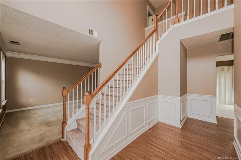 Property image 2 at 13901 Kings Carriage Lane, Charlotte, NC 28278