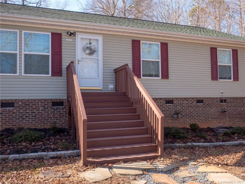 Property image 2 at 4102 Glenola Drive, Waxhaw, NC 28173