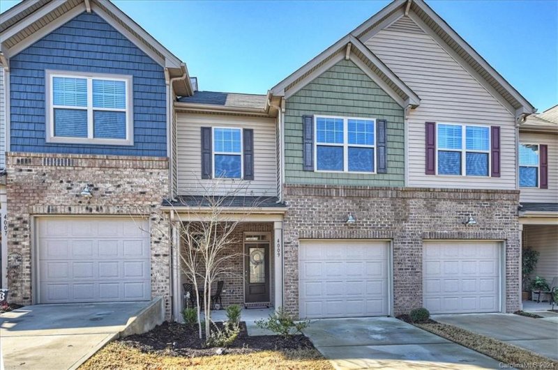 Property image 2 at 4009 Black Walnut Way, Fort Mill, SC 29707