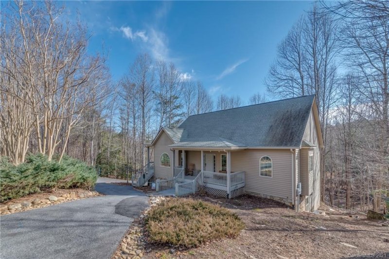 Property image 5 at 107 Wilkerson Court, Lake Lure, NC 28746