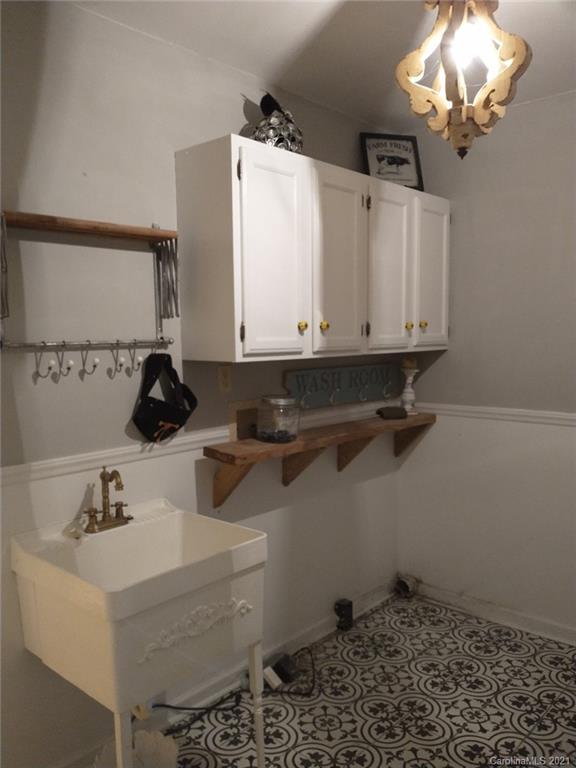 Property image 5 at 1053 Old Town Way, Hendersonville, NC 28739