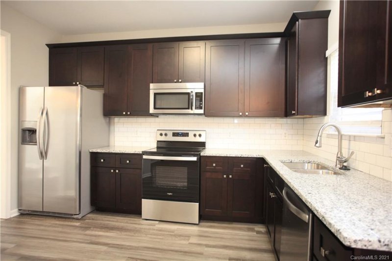 Property image 5 at 3123 Hendricks Chapel Lane, Charlotte, NC 28216