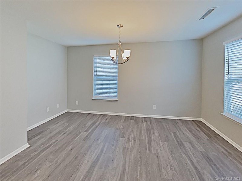 Property image 5 at 919 Swearngan Ridge Court, Charlotte, NC 28216