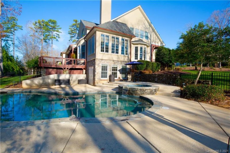 Property image 4 at 8029 Water View Drive, Belmont, NC 28012