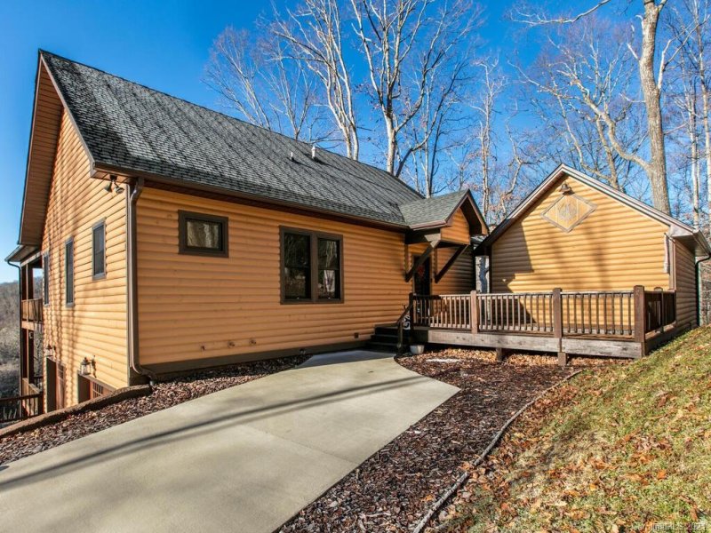 Property image 3 at 137 Rising Sun Road, Mars Hill, NC 28754