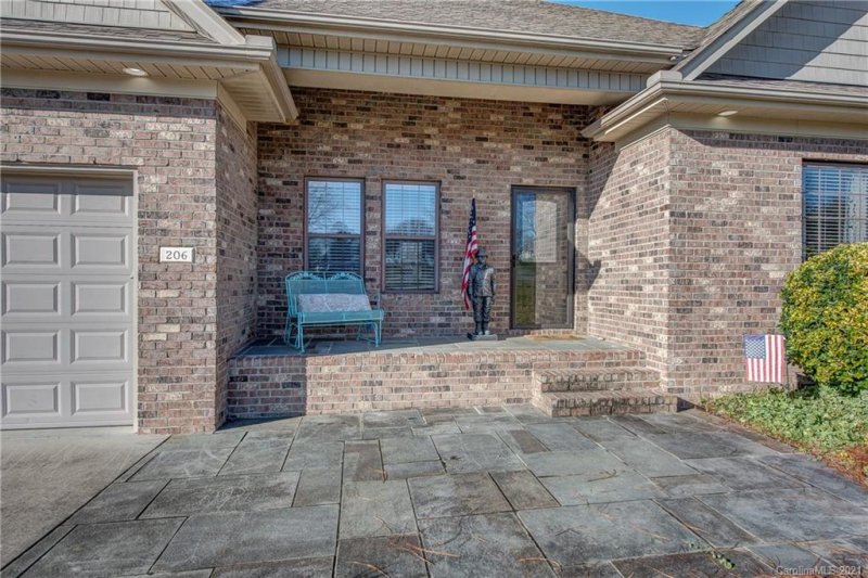 Property image 4 at 206 Cameron Drive, Kings Mountain, NC 28086