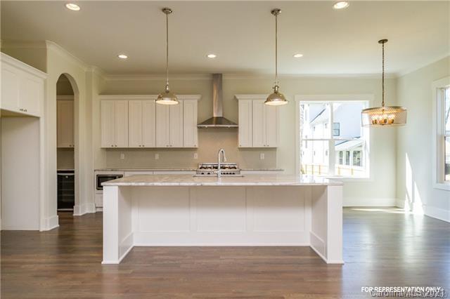 Property image 4 at 2903 Springway Drive, Charlotte, NC 28205