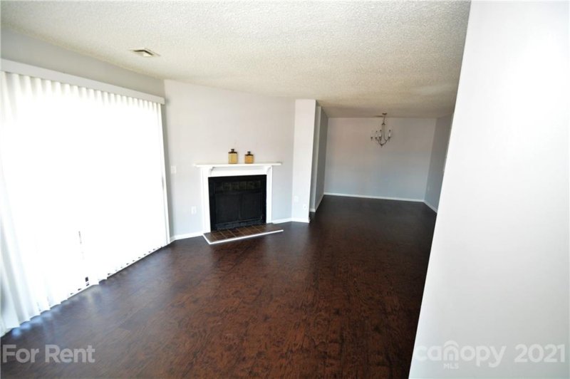 Property image 5 at 4821 Spring Lake Drive, Charlotte, NC 28213