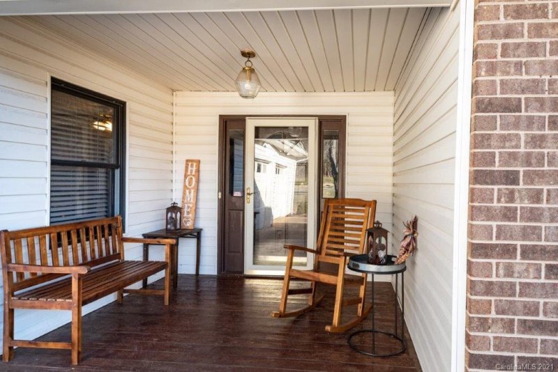 Property image 3 at 2089 Stonehenge Street, Newton, NC 28658