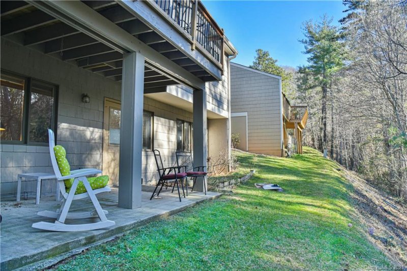 Property image 4 at 122 Beaver Ridge Road, Asheville, NC 28804