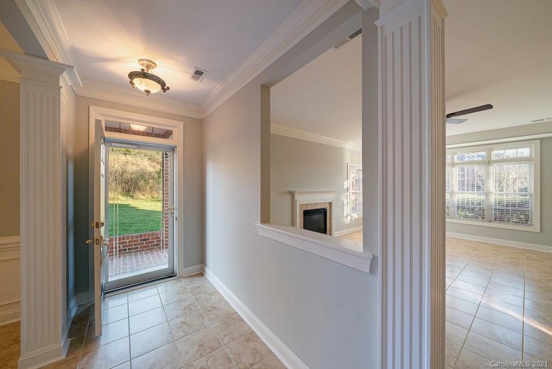 Property image 2 at 326 Liverpool Road, Rock Hill, SC 29730