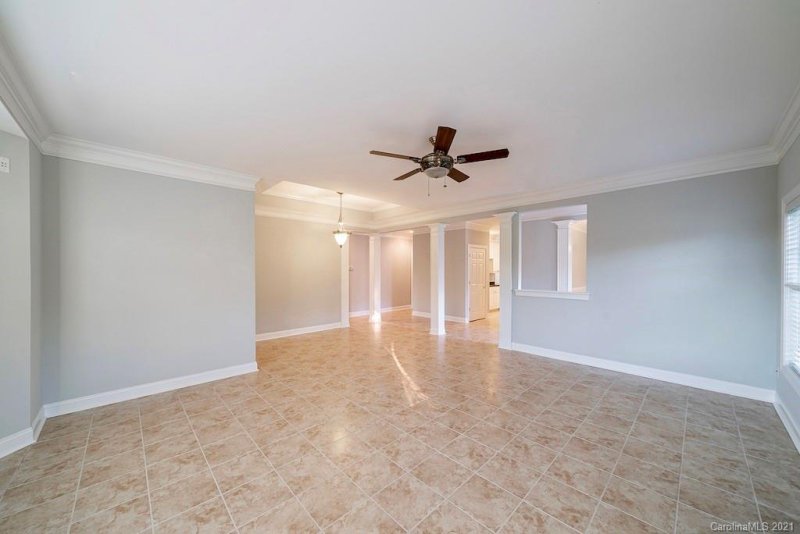 Property image 3 at 326 Liverpool Road, Rock Hill, SC 29730