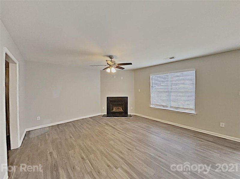 Property image 5 at 722 Wilderness Trail Drive, Charlotte, NC 28214