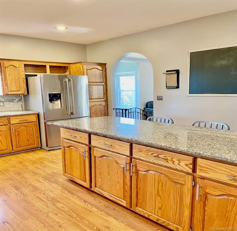 Property image 4 at 6309 Mountainside Drive, Hickory, NC 28601