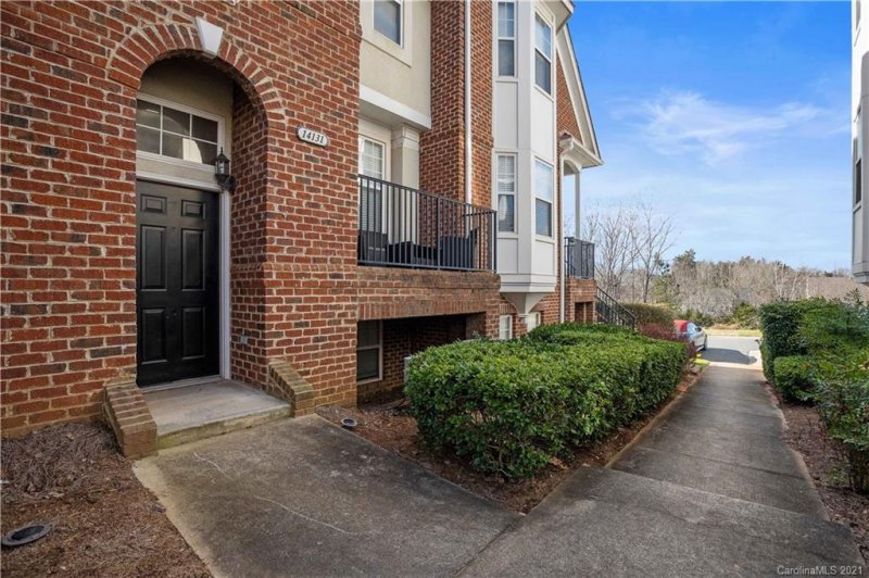 Property image 3 at 14131 Richmond Park Avenue, Charlotte, NC 28277