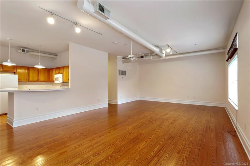 Property image 3 at 404 Laurel Avenue, Charlotte, NC 28204