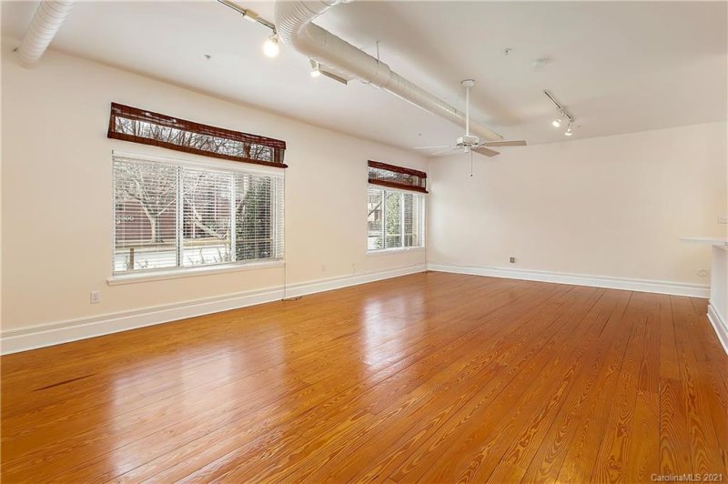 Property image 4 at 404 Laurel Avenue, Charlotte, NC 28204