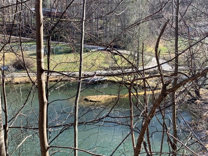 Property image 2 at 33 Rugged Top Road, Waynesville, NC 28786