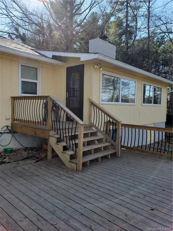 Property image 4 at 6 Dewberry Drive, Hendersonville, NC 28792