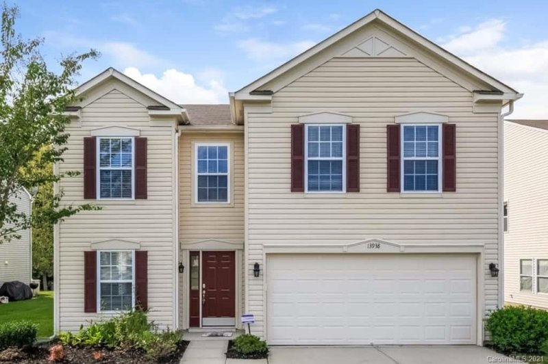 13938 Lawrence Farm Lane