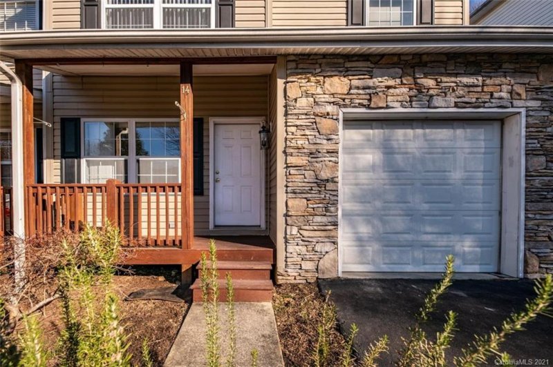 Property image 3 at 14 Bridgestone Road, Swannanoa, NC 28778