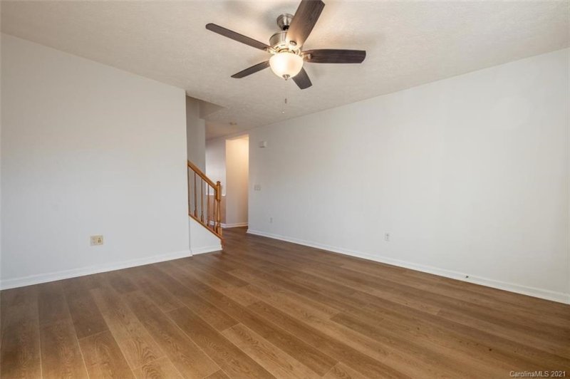 Property image 5 at 14 Bridgestone Road, Swannanoa, NC 28778