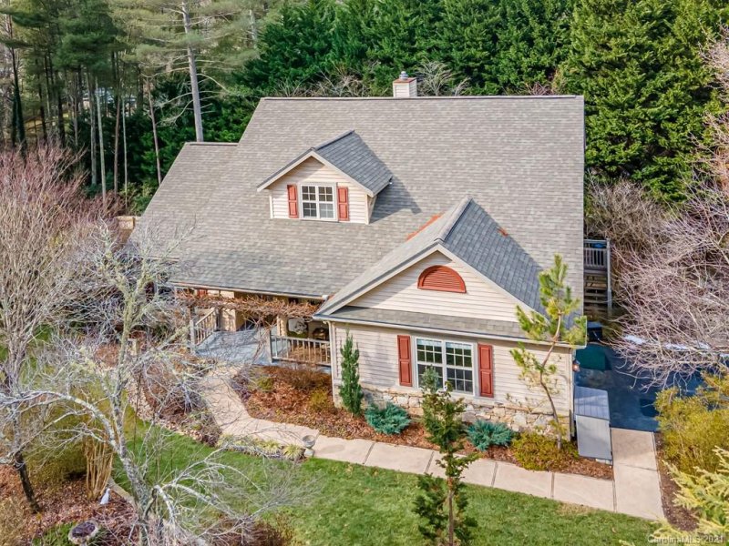 Property image 3 at 101 Pine Cone Hill, Hendersonville, NC 28739