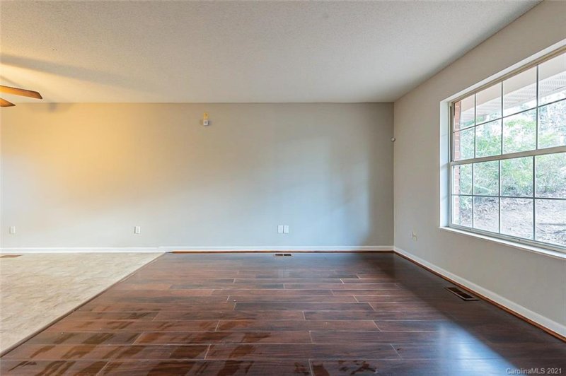 Property image 3 at 1122 Smith Street, Rock Hill, SC 29732