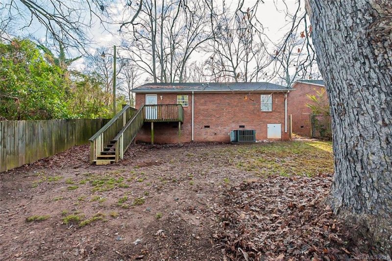 Property image 5 at 1122 Smith Street, Rock Hill, SC 29732