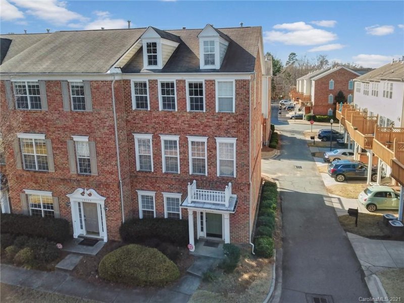 Property image 2 at 14130 Fitzroy Lane, Charlotte, NC 28277