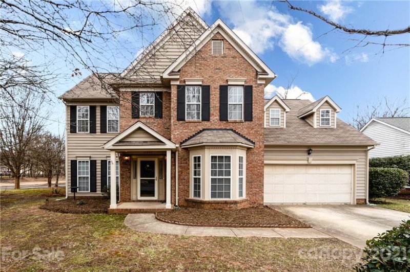 11207 Ridge Oak Drive