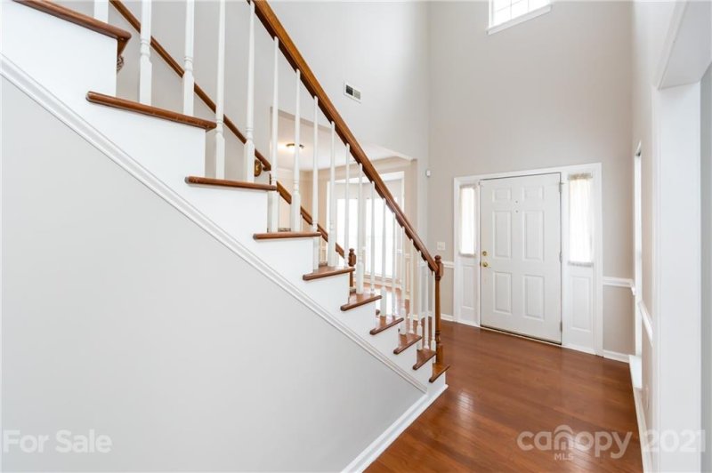 Property image 4 at 11207 Ridge Oak Drive, Charlotte, NC 28273