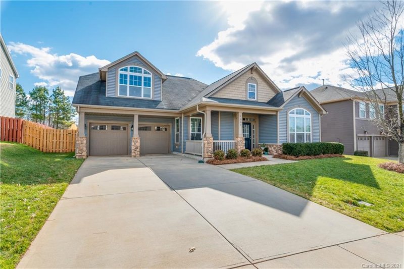 Property image 3 at 1137 Mckee Farm Lane, Belmont, NC 28012