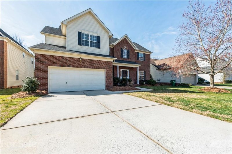 Property image 2 at 11415 Mcginns Trace Court, Charlotte, NC 28277