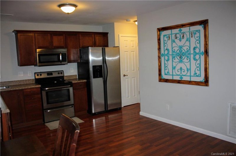 Property image 4 at 3432 Catskill Drive, Matthews, NC 28105