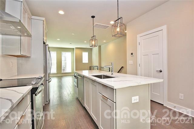 Property image 3 at 1645 Cannon View Lane, Charlotte, NC 28208